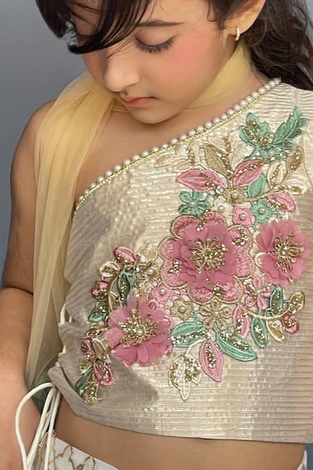 Pinkcow designs pvt ltd Gold Net, Chanderi, Lurex Applique, Pearls, Kittenz Floral Choli Lehenga Set Online at Aza Fashions Pinkcow designs pvt ltd_Gold Net, Chanderi, Lurex Applique, Pearls, Kittenz Floral Choli Lehenga Set _Online_at_Aza_Fashions