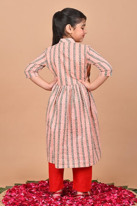 Shop THE COTTON STAPLE Peach Cotton Basil Leaf Stripe Placement Embroidered Cape Set at Aza Fashions Shop_THE COTTON STAPLE_Peach Cotton Basil Leaf Stripe Placement Embroidered Cape Set _at_Aza_Fashions