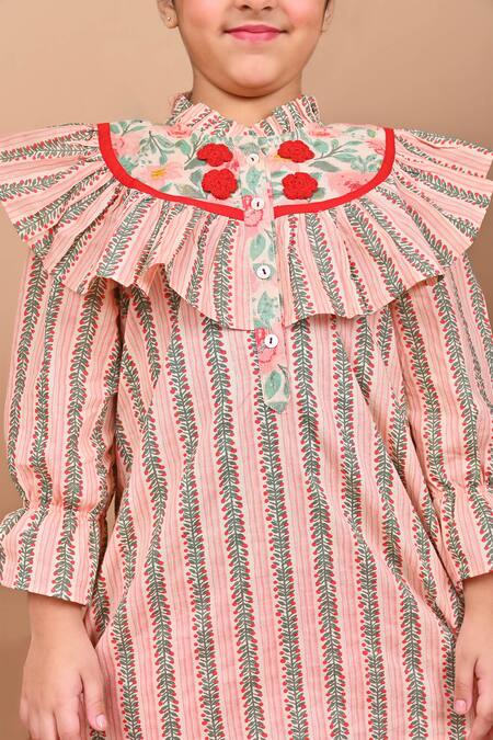 THE COTTON STAPLE_Peach Cotton Embroidery Nutmeg Leaf Stripe Print Kurta And Pant Set _at_Aza_Fashions