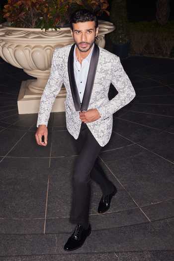 Buy_Philocaly_White Silk, Wool Embroidery Roseria Pattern Single Breasted Blazer_Online_at_Aza_Fashions