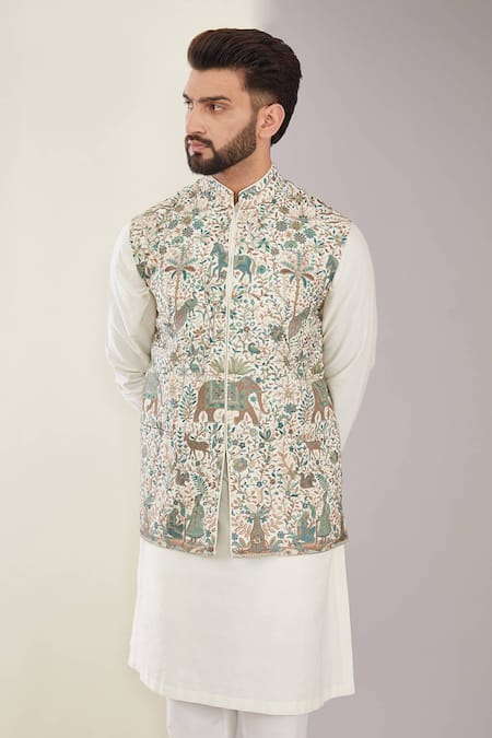 Kasbah_Multi Color Georgette Embroidery Kashmiri Thread Bundi _Online_at_Aza_Fashions