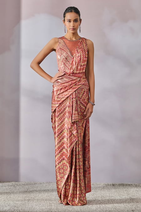 Tarun Tahiliani Red Foil Jersey Embellished Chevron Stripe Pattern And Concept Saree With Bodysuit 