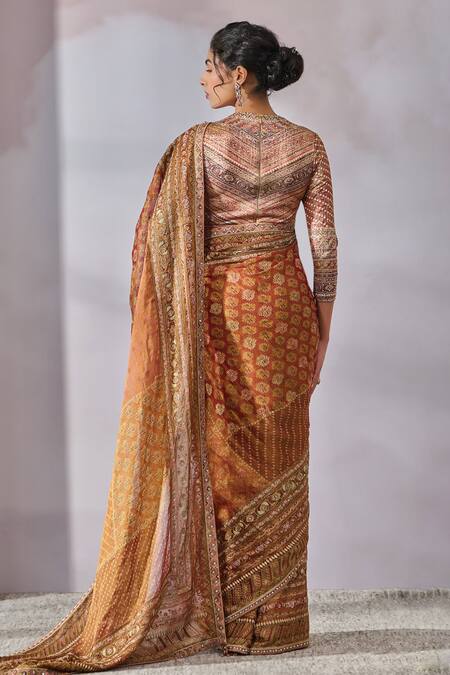 Shop Tarun Tahiliani Red Georgette, Jersey Sequins, Stones, Phulkari Print Saree And Blouse Set at Aza Fashions Shop_Tarun Tahiliani_Red Georgette, Jersey Sequins, Stones, Phulkari Print Saree And Blouse Set_at_Aza_Fashions