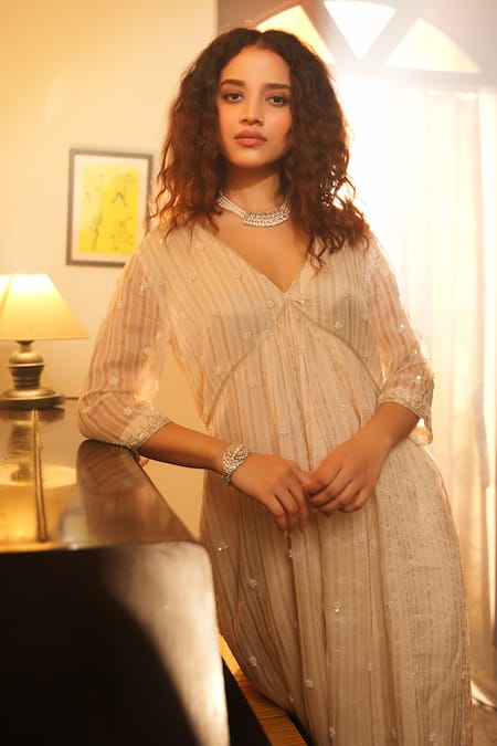 Midushi Bajoria White Silk Pearls, Crystals V-neck Butti Embroidered Anarkali With Pant Online at Aza Fashions Midushi Bajoria_White Silk Pearls, Crystals V-neck Butti Embroidered Anarkali With Pant _Online_at_Aza_Fashions