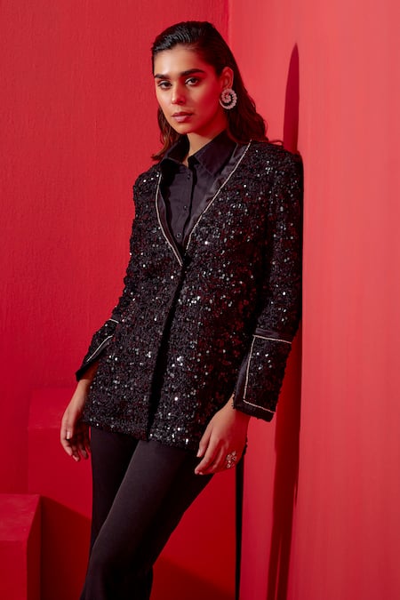 Studio22 By Pulkita Arora Bajaj Black Tweed Sequins, Stones Plunge Neck Embellished Jacket And Pant Set at Aza Fashions Studio22 By Pulkita Arora Bajaj_Black Tweed Sequins, Stones Plunge Neck Embellished Jacket And Pant Set _at_Aza_Fashions