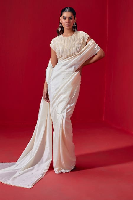 Studio22 By Pulkita Arora Bajaj_Off White Silk Pearls Round Neck Embellished Pre-draped Saree With Blouse _Online_at_Aza_Fashions
