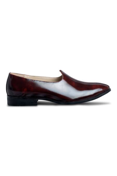 Dmodot_Maroon Burgundy Leather Mojri Shoes _Online_at_Aza_Fashions