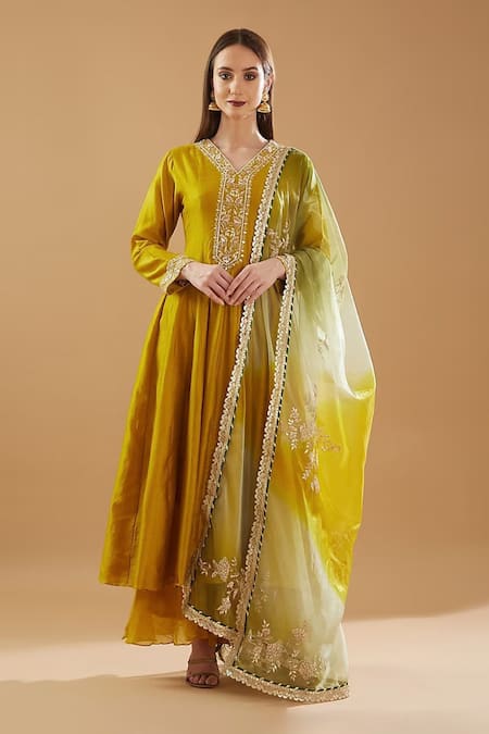 BAIDEHI Chanderi Silk Embroidered Anarkali Set With Shaded Dupatta 