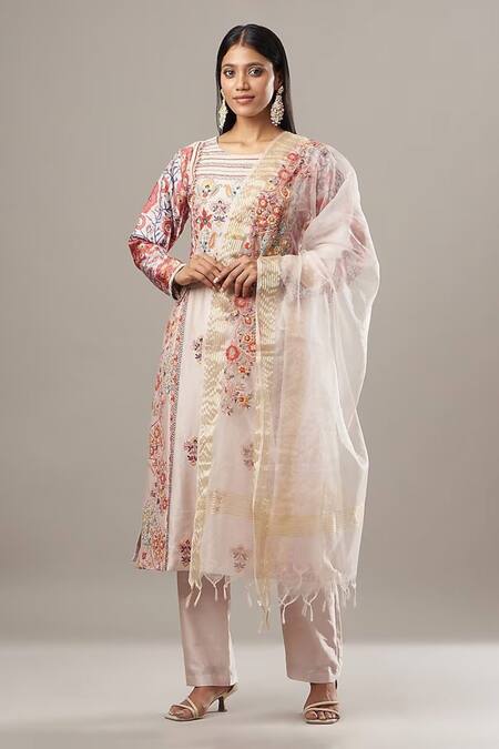 Buy Beige Chanderi Silk Hand Embroidered Dabka Straight Kurta Pant Set For  Women by BAIDEHI Online at Aza Fashions.