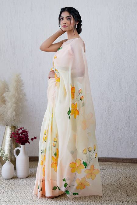 Mangalmay By Aastha Peach Saree Pure Organza Hand Painted Ibadat With Unstitched Blouse Piece Online at Aza Fashions Mangalmay By Aastha_Peach Saree Pure Organza Hand Painted Ibadat With Unstitched Blouse Piece _Online_at_Aza_Fashions