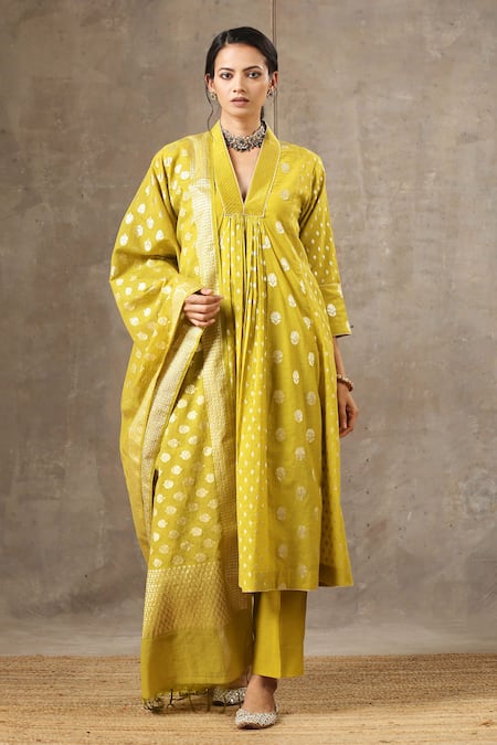 BBAAWRI Florette Woven Kurta Set 