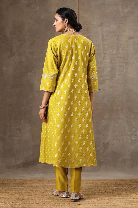 Bbaawri Embellished Yellow Kurta Pant Set 