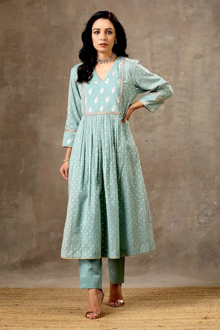 Bbaawri Blue Chanderi, Silk, Handloom Cotton Embroidery, Tear Drop Woven Kurta Pant Set Online at Aza Fashions Bbaawri_Blue Chanderi, Silk, Handloom Cotton Embroidery, Tear Drop Woven Kurta Pant Set _Online_at_Aza_Fashions
