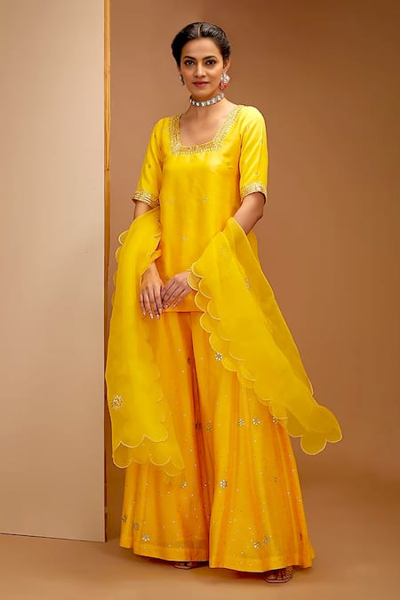 BBAAWRI Yellow Pure Chanderi Silk Embroidery Thread Blunt V Placement Kurta Sharara Set 