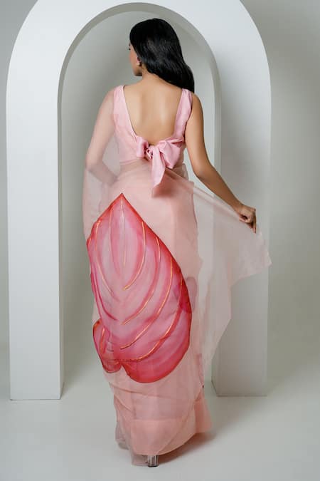 Mangalmay By Aastha Dilkashi Heart Hand Painted Saree With Unstitched Blouse Piece 