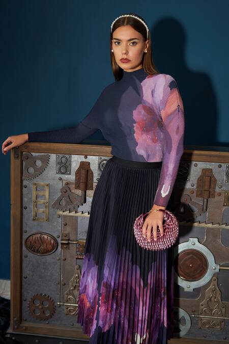 Buy Forever Noor Purple Crystals Nano Tassel Embellished Boat Bag Online at Aza Fashions Buy_Forever Noor_Purple Crystals Nano Tassel Embellished Boat Bag _Online_at_Aza_Fashions