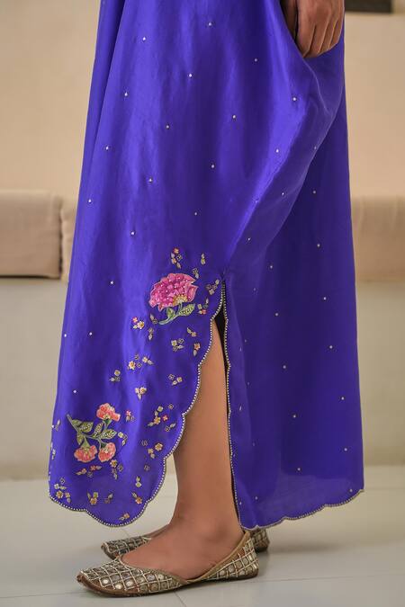 Pita Nila_Purple Silk Sequins, Cut Work V-neck Ariana Dupion Kaftan _at_Aza_Fashions