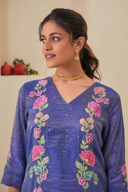 Pita Nila Purple Chanderi, Tissue Embroidery V-neck Rehaab Hand Kurta Palazzo Set at Aza Fashions Pita Nila_Purple Chanderi, Tissue Embroidery V-neck Rehaab Hand Kurta Palazzo Set _at_Aza_Fashions