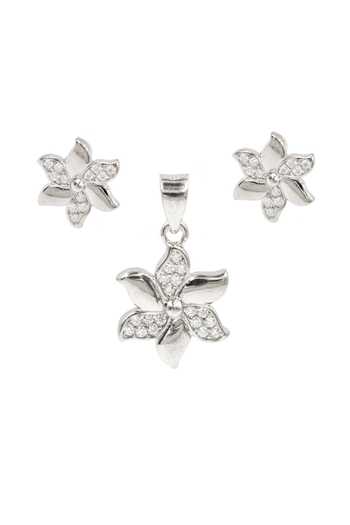 Sangeeta Boochra Silver Plated Crystals Stone Studded Floral Pendant Set Online at Aza Fashions Sangeeta Boochra_Silver Plated Crystals Stone Studded Floral Pendant Set _Online_at_Aza_Fashions