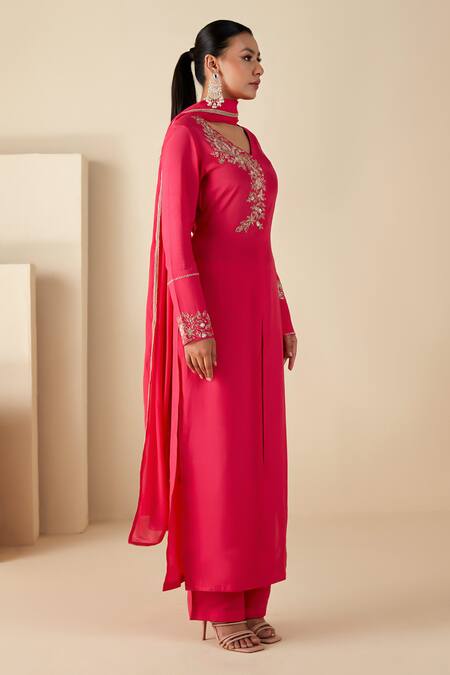 Buy_Suruchi Parakh_Pink Crepe, Chiffon Sequins V-neck Hand Embroidered Kurta Pant Set _Online_at_Aza_Fashions