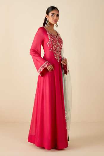 Suruchi Parakh Pink Georgette, Crepe Sequins, Embroidery Split Hand Anarkali With Dupatta Online at Aza Fashions Suruchi Parakh_Pink Georgette, Crepe Sequins, Embroidery Split Hand Anarkali With Dupatta _Online_at_Aza_Fashions