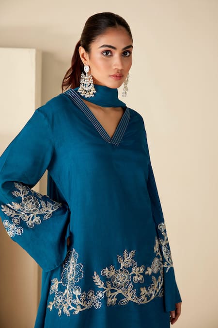 Shop_Suruchi Parakh_Blue Crepe, Silk, Chiffon Embroidery V-neck Hand Short Anarkali Dhoti Pant Set _Online_at_Aza_Fashions