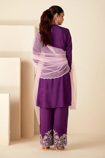 Suruchi Parakh Hand Embroidered Straight Kurta Pant Set 