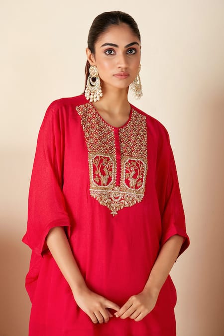 Suruchi Parakh Red Georgette, Crepe Embroidery Round Neck Kaftan Kurta Pant Set at Aza Fashions Suruchi Parakh_Red Georgette, Crepe Embroidery Round Neck Kaftan Kurta Pant Set _at_Aza_Fashions
