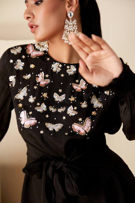 Shop_Suruchi Parakh_Black Crepe, Silk Embroidery Round Neck Butterfly Motif Tunic And Pant Set _Online_at_Aza_Fashions