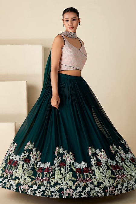 Buy_Suruchi Parakh_Green Georgette Beads, Sequins, Embroidery V-neck Thread Pleated Lehenga Set _Online_at_Aza_Fashions