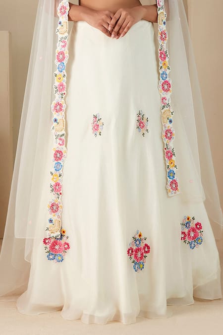 Suruchi Parakh White Georgette Sequins, Beads, Embroidery Sweetheart Floral Thread Lehenga Set Online at Aza Fashions Suruchi Parakh_White Georgette Sequins, Beads, Embroidery Sweetheart Floral Thread Lehenga Set _Online_at_Aza_Fashions