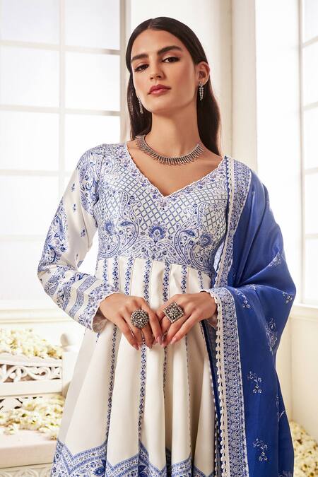 Shop_Lashkaraa_White Silk Lace, Embroidery V-neck Floral Swirl Print Peplum Kurta Set_Online_at_Aza_Fashions