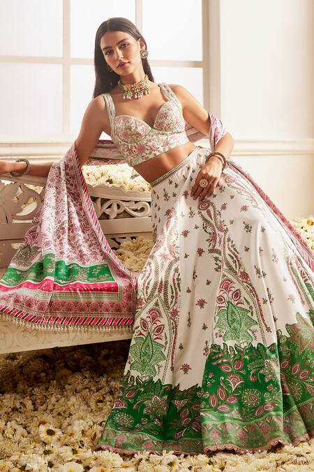 Lashkaraa White Satin, Linen Pearls, Sequins, Stones Floral Garden Print Lehenga Set at Aza Fashions Lashkaraa_White Satin, Linen Pearls, Sequins, Stones Floral Garden Print Lehenga Set _at_Aza_Fashions