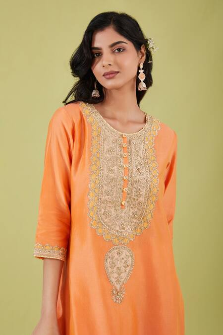 Preeti S Kapoor Peach Chanderi, Bamboo Gota Blossom Yoke Embroidered Kurta With Samosa Pant Online at Aza Fashions Preeti S Kapoor_Peach Chanderi, Bamboo Gota Blossom Yoke Embroidered Kurta With Samosa Pant _Online_at_Aza_Fashions
