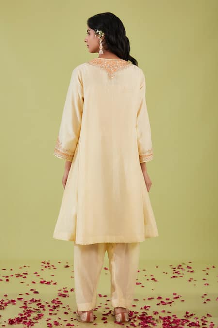 Shop Preeti S Kapoor White Organza, Chanderi Gota Patti, Persian Bloom Yoke Embroidered Anarkali Set at Aza Fashions Shop_Preeti S Kapoor_White Organza, Chanderi Gota Patti, Persian Bloom Yoke Embroidered Anarkali Set _at_Aza_Fashions