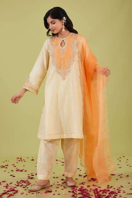 Preeti S Kapoor White Organza, Chanderi Gota Patti, Persian Bloom Yoke Embroidered Anarkali Set Online at Aza Fashions Preeti S Kapoor_White Organza, Chanderi Gota Patti, Persian Bloom Yoke Embroidered Anarkali Set _Online_at_Aza_Fashions