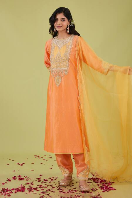 Buy Preeti S Kapoor Peach Organza, Chanderi Gota Patti, Gulbahar Yoke Embroidered Kurta Set Online at Aza Fashions Buy_Preeti S Kapoor_Peach Organza, Chanderi Gota Patti, Gulbahar Yoke Embroidered Kurta Set _Online_at_Aza_Fashions