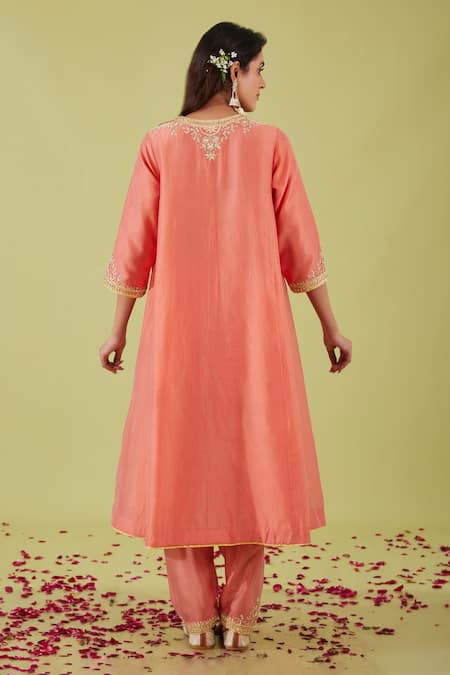 Shop Preeti S Kapoor Pink Organza, Chanderi Gota Patti, Phoolkari Yoke Embroidered Anarkali Set at Aza Fashions Shop_Preeti S Kapoor_Pink Organza, Chanderi Gota Patti, Phoolkari Yoke Embroidered Anarkali Set _at_Aza_Fashions