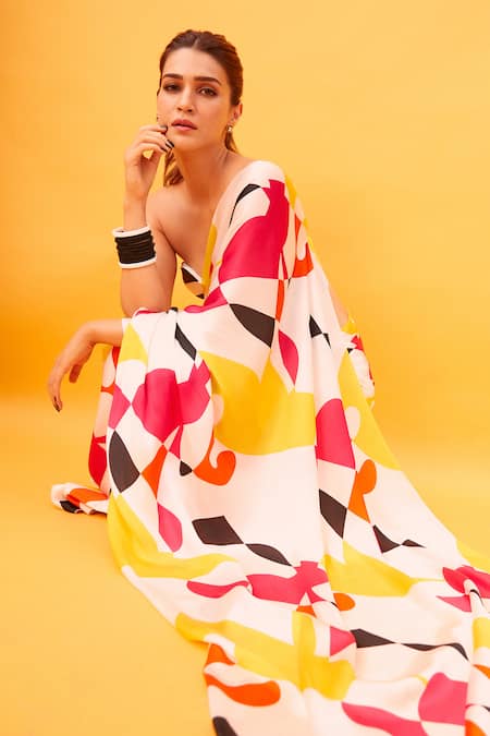 Ranbir Mukherjee Calcutta Scatter Abstract Print Saree With Corset Blouse 