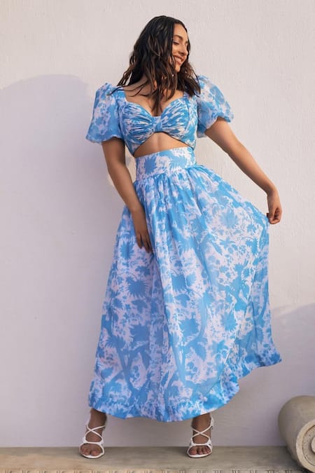 Ranbir Mukherjee Calcutta_Blue Georgette Ruffles Sweetheart Neck Butterfly Ruched Crop Top With Skirt _Online_at_Aza_Fashions