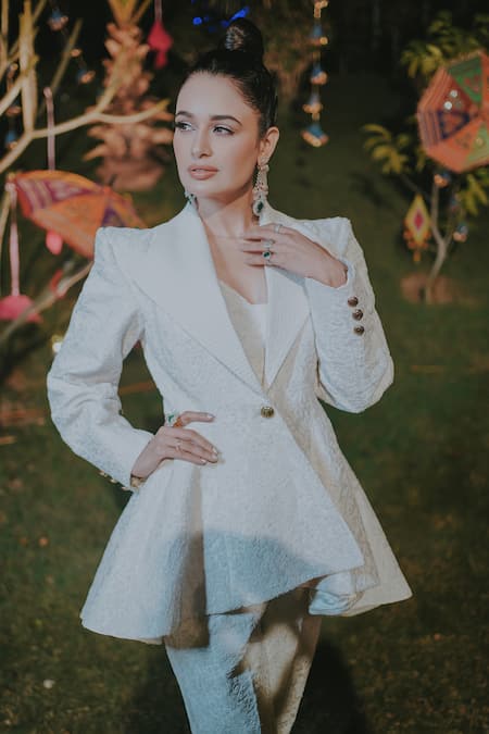 Buy_Ranbir Mukherjee Calcutta_Ivory Silk Hand Embroidery Floral Broad Lapel Collar Blazer Pant Set _Online_at_Aza_Fashions