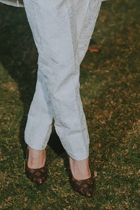 Shop Ranbir Mukherjee Calcutta Ivory Silk Hand Embroidery Floral Broad Lapel Collar Blazer Pant Set Online at Aza Fashions Shop_Ranbir Mukherjee Calcutta_Ivory Silk Hand Embroidery Floral Broad Lapel Collar Blazer Pant Set _Online_at_Aza_Fashions