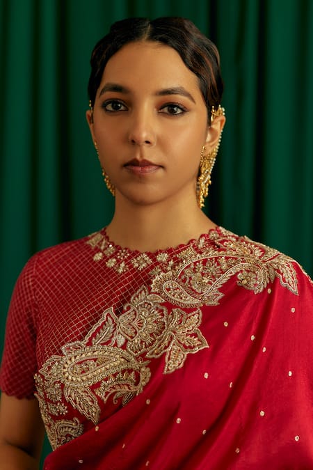 Buy_Mrunalini Rao_Red Silk Pearls, Sequins Collared Tara Hand Embroidered Saree With Blouse 