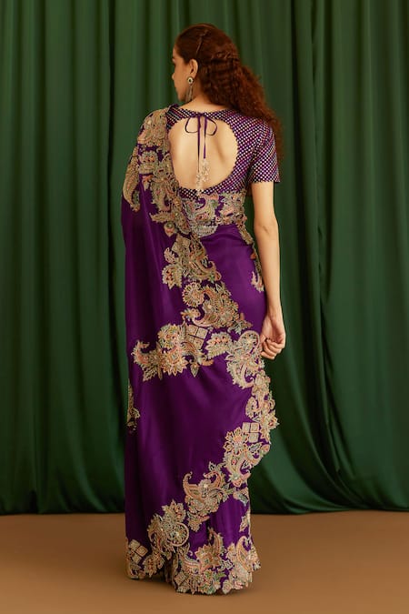 Mrunalini Rao_Purple Silk Embroidery, Sequins, Pearls Scoop Neck Kanishtha Saree With Blouse _Online_at_Aza_Fashions