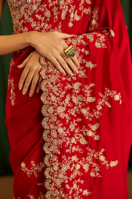 Buy Mrunalini Rao Red Silk Zari, Embroidery V-neck Paisley Saree And Blouse Online at Aza Fashions Buy_Mrunalini Rao_Red Silk Zari, Embroidery V-neck Paisley Saree And Blouse _Online_at_Aza_Fashions
