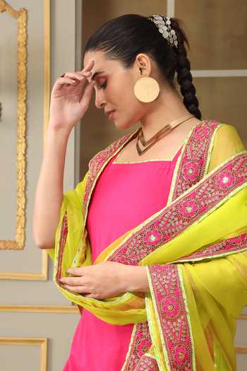 Pomcha Jaipur Pink Cotton, Organza Lace, Embroidery Saadgi Embellished Straight Kurta Set Online at Aza Fashions Pomcha Jaipur_Pink Cotton, Organza Lace, Embroidery Saadgi Embellished Straight Kurta Set _Online_at_Aza_Fashions