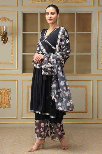 Pomcha Jaipur_Black Cotton, Organza Embroidery V-neck Saadgi Lotus Pattern Anarakali Set _Online_at_Aza_Fashions