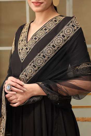 Buy Pomcha Jaipur Black Cotton, Organza Lace, Embroidery V-neck Saadgi Sunheri Anarkali Set Online at Aza Fashions Buy_Pomcha Jaipur_Black Cotton, Organza Lace, Embroidery V-neck Saadgi Sunheri Anarkali Set _Online_at_Aza_Fashions