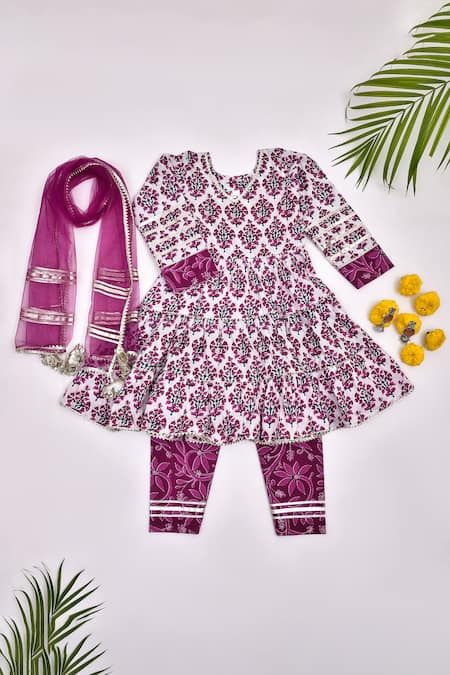 Yuvrani Jaipur Floral Print Kurta Pant Set 