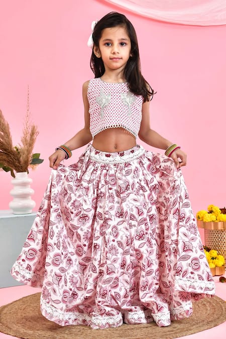 Shop Yuvraani Jaipur Pink Cotton, Net Embroidery Floral Print Hem Lehenga Set at Aza Fashions Shop_Yuvraani Jaipur_Pink Cotton, Net Embroidery Floral Print Hem Lehenga Set _at_Aza_Fashions
